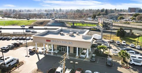 7900 E Stockton Blvd, Sacramento, CA 95823 Photo