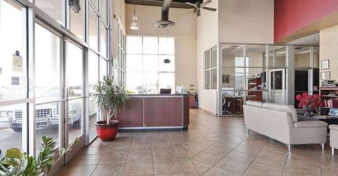 7900 E Stockton Blvd, Sacramento, CA 95823 Photo