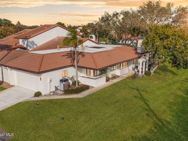 410 Parkside Place, Unit 410, Indian Harbour Beach, FL 32937