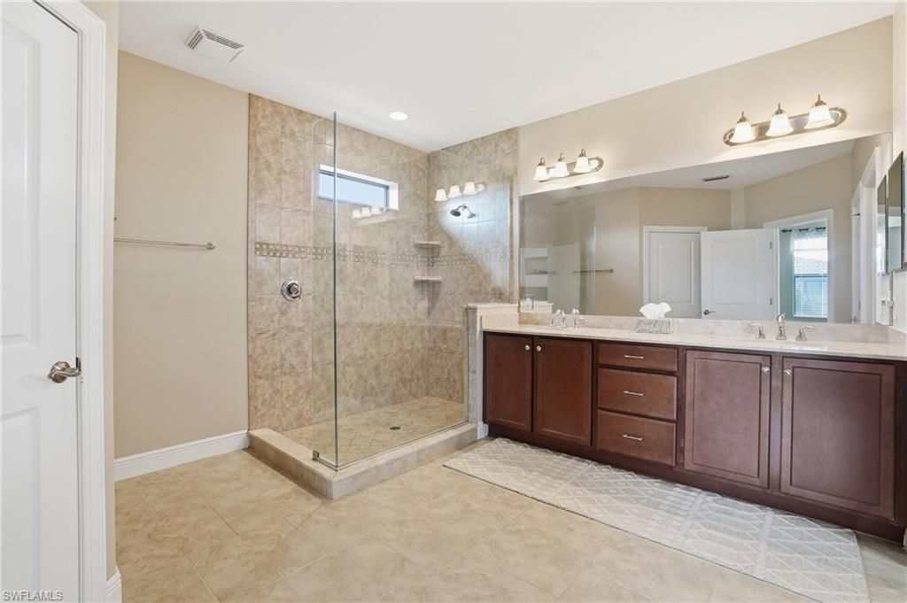 4609 Abaca Cir, Naples, FL 34119 Photo
