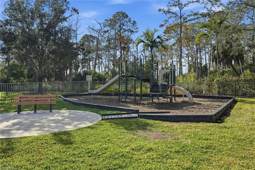 4609 Abaca Cir, Naples, FL 34119 Photo