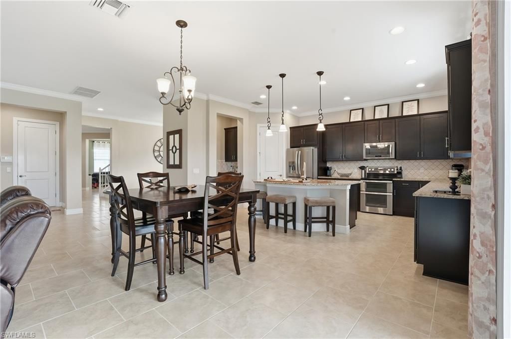 4609 Abaca Cir, Naples, FL 34119 Photo