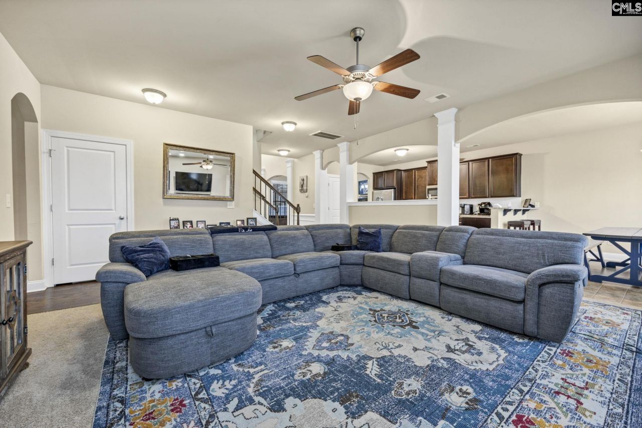 463 Bronze Drive Photo 11