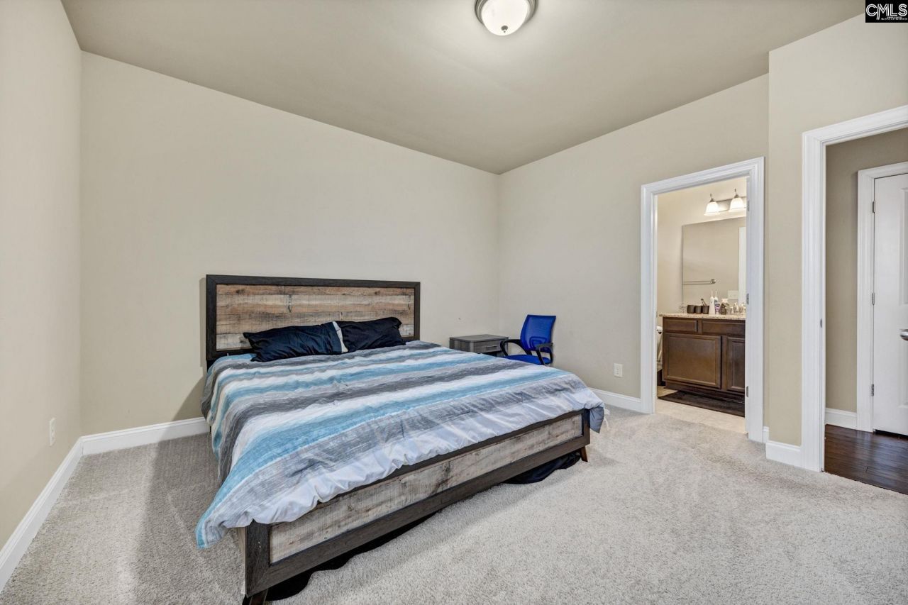 463 Bronze Drive Photo 19