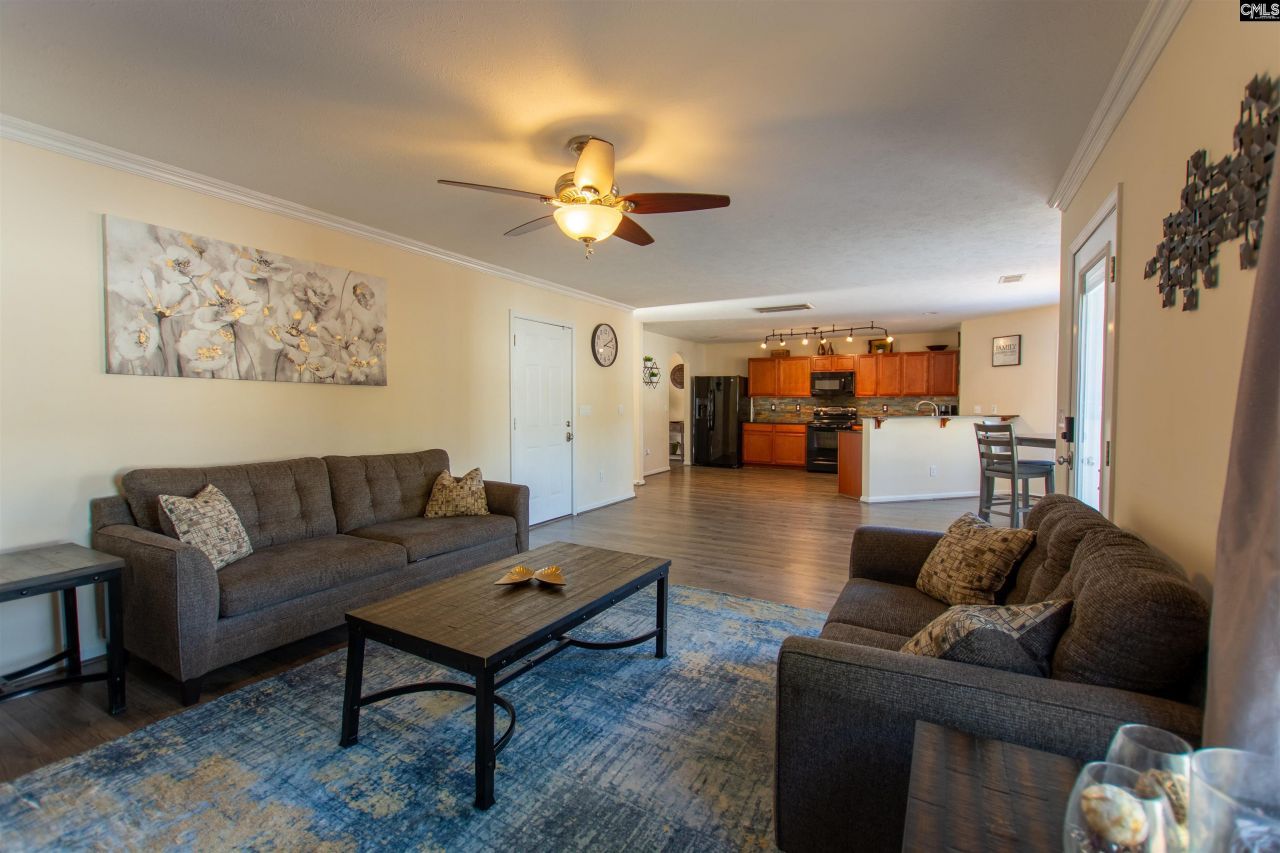 424 Maypop Ln  Photo 11