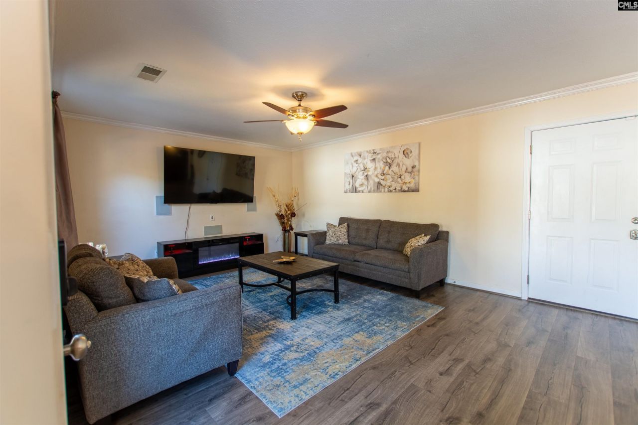 424 Maypop Ln  Photo 12