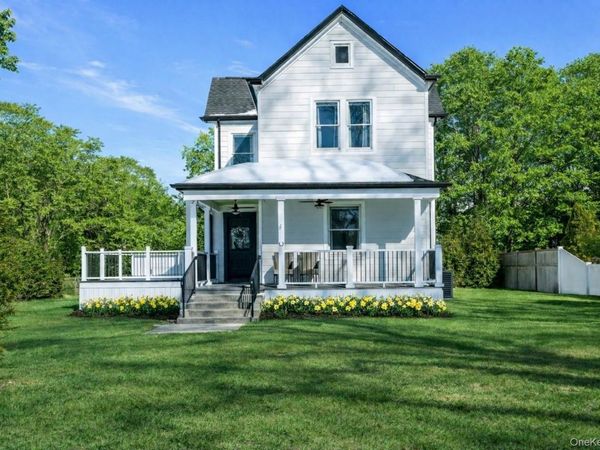 235 Cemetery Road, East Marion, NY 11939