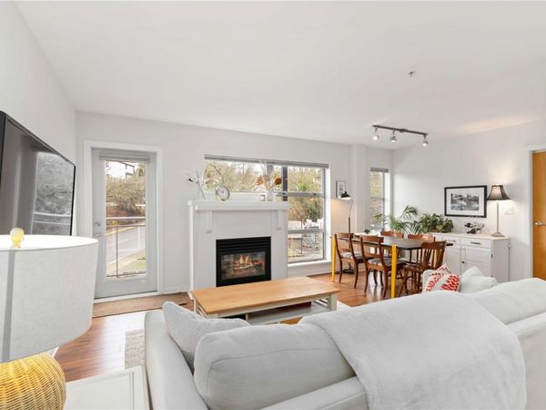 90 Regatta Landing , Unit 313, Victoria, BC V9A 7R2