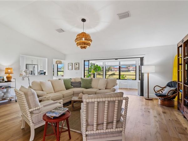 345 W Forest Trail, Vero Beach, FL 32962