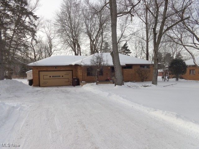 9989 Albion Road, North Royalton, OH 44133 Main Photo