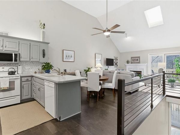 3011 Cedar Crest Drive, Unit B, Independence, MO 64057