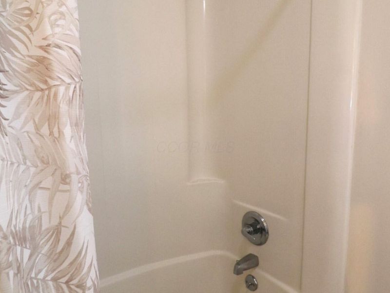 1125 Chickasaw Drive, London, OH 43140 Photo 56