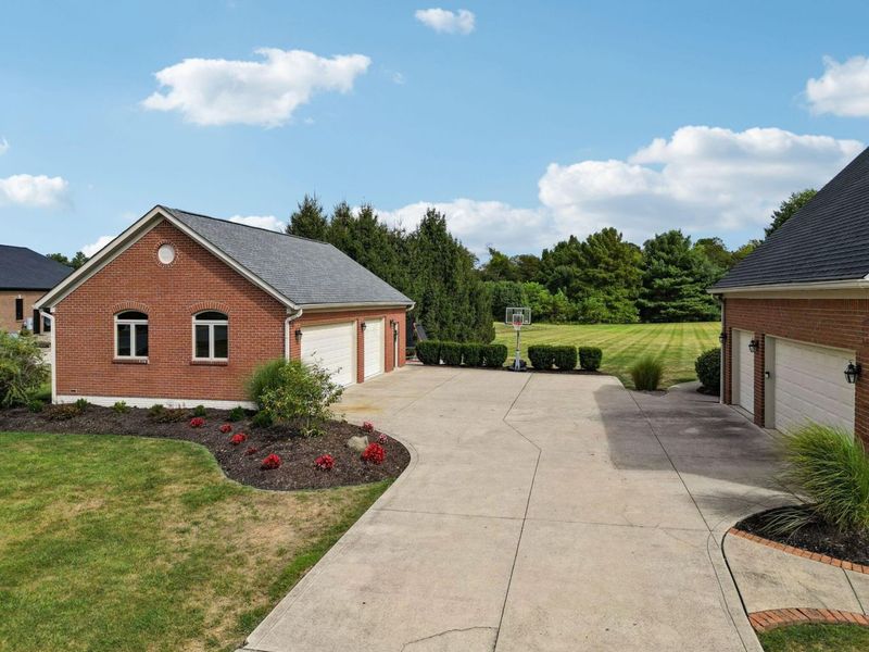 6772 Ohio Canal Court NW, Canal Winchester, OH 43110 Photo 5