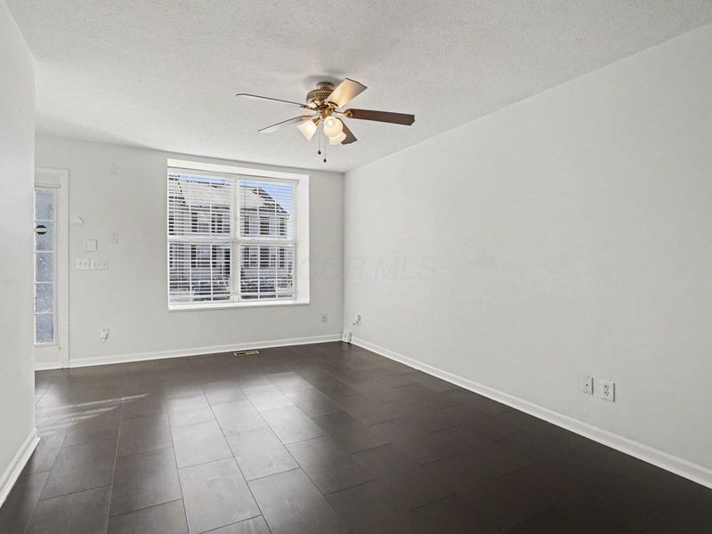 7048 Monarchos Drive, Unit 16, New Albany, OH 43054 Photo 2