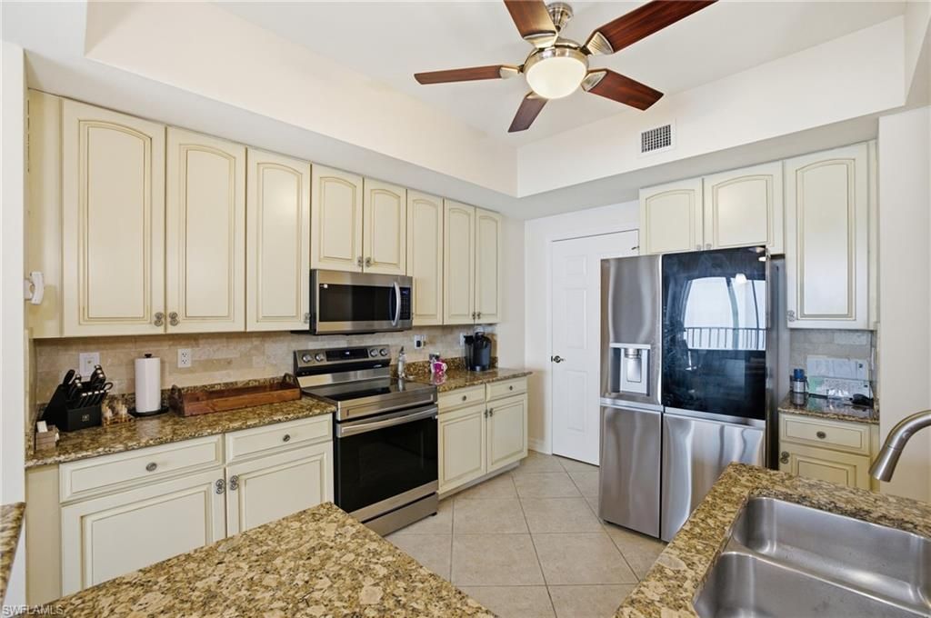 2797 1st St, Unit 503, Fort Myers, FL 33916 Photo