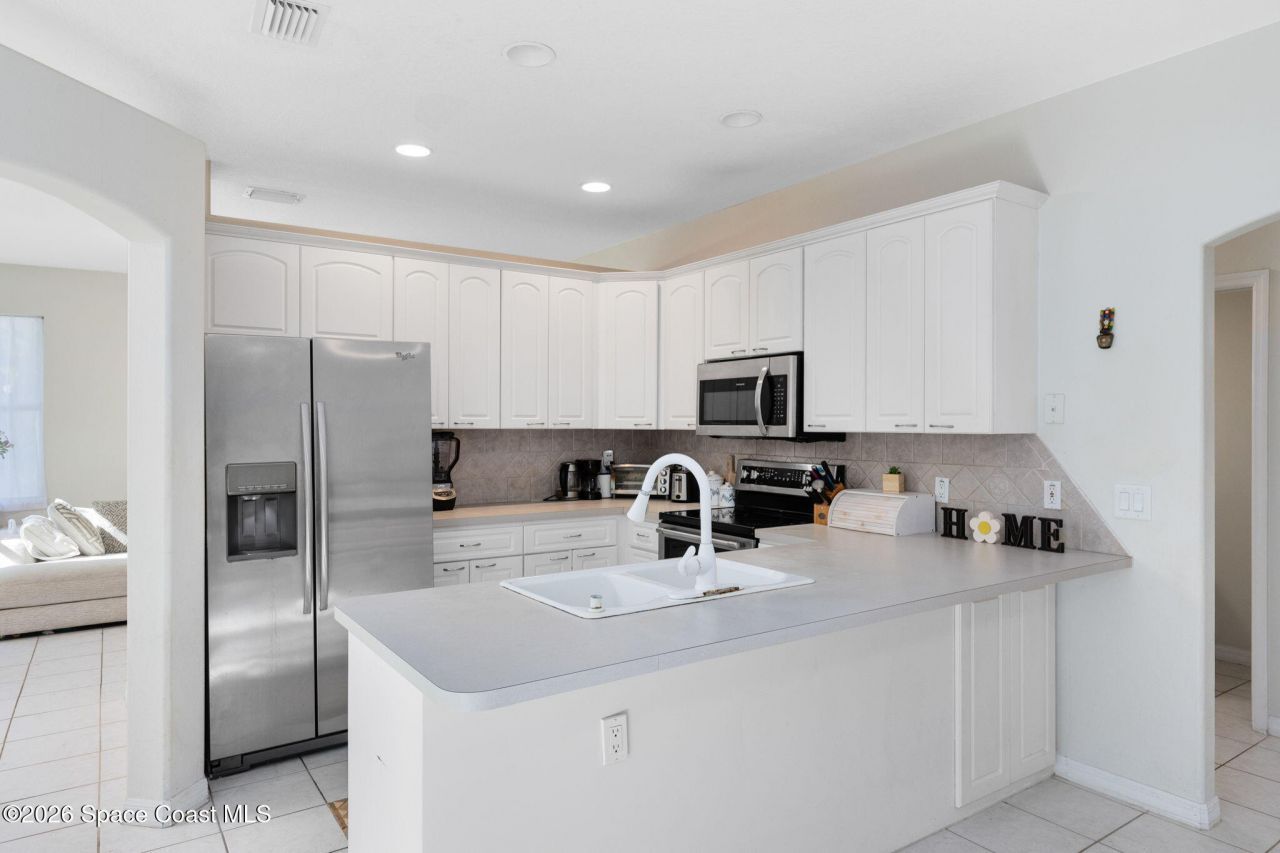 703 Samuel Chase Lane, Melbourne, FL 32904 Photo