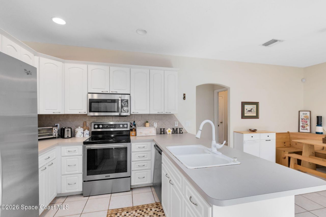 703 Samuel Chase Lane, Melbourne, FL 32904 Photo