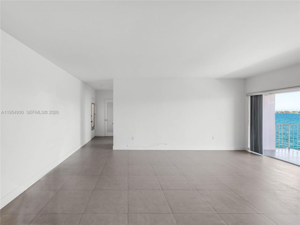 7921 East Dr, Unit 15, North Bay Village, FL 33141 Photo