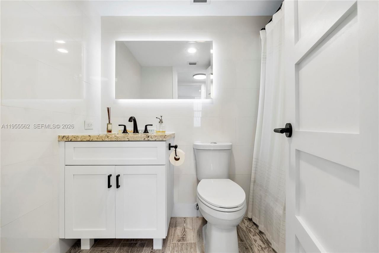 2639 N Riverside Dr, Unit 806, Pompano Beach, FL 33062 Photo