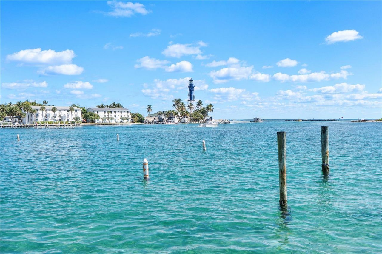 2639 N Riverside Dr, Unit 806, Pompano Beach, FL 33062 Photo