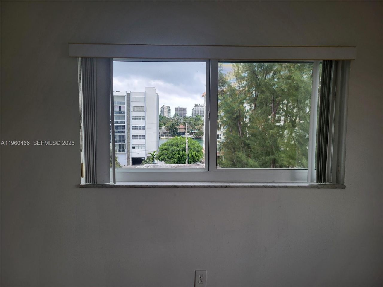 1020 94th St, Unit 503, Bay Harbor Islands, FL 33154 Photo