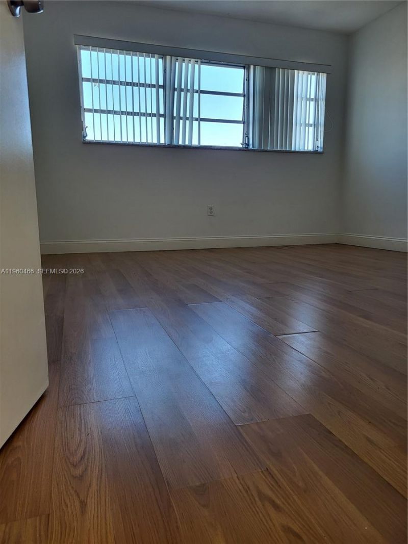 1020 94th St, Unit 503, Bay Harbor Islands, FL 33154 Photo