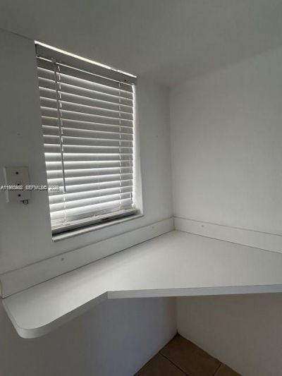 2903 Point East Dr, Unit K611, Aventura, FL 33160 Photo