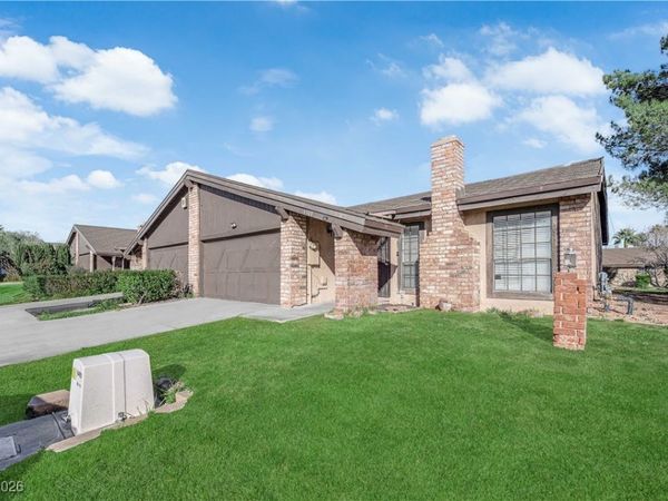 6500 Brushwood Lane , Las Vegas, NV 89107