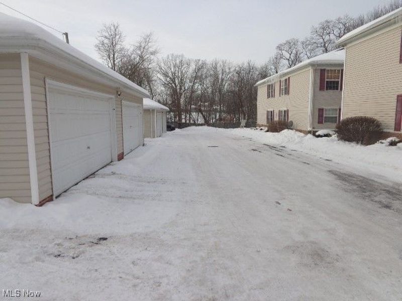 11541 Riverview Court, Unit 15, Cleveland, OH 44130 Photo 19