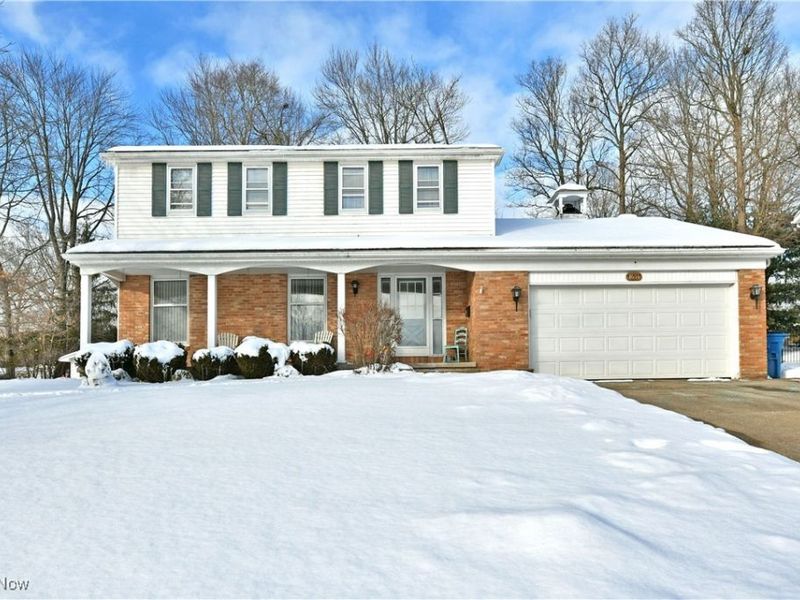 1654 Squaw Creek Drive, Girard, OH 44420 Photo 1