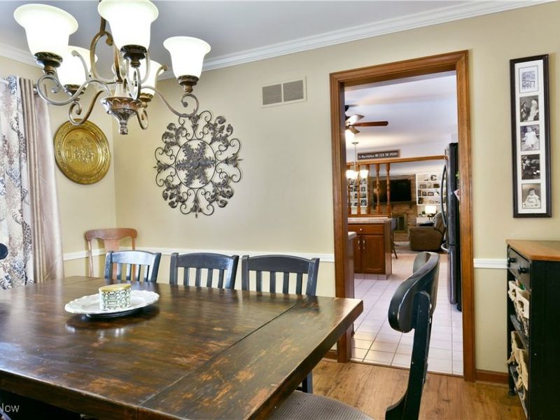 1654 Squaw Creek Drive, Girard, OH 44420 Photo 11