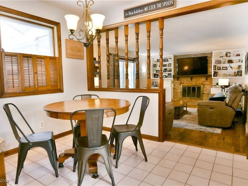 1654 Squaw Creek Drive, Girard, OH 44420 Photo 16