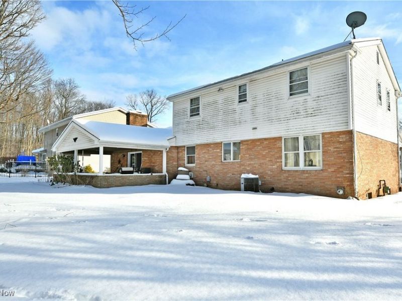 1654 Squaw Creek Drive, Girard, OH 44420 Photo 45