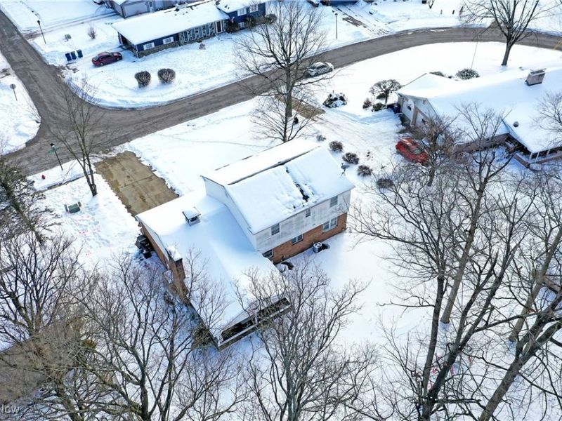 1654 Squaw Creek Drive, Girard, OH 44420 Photo 46