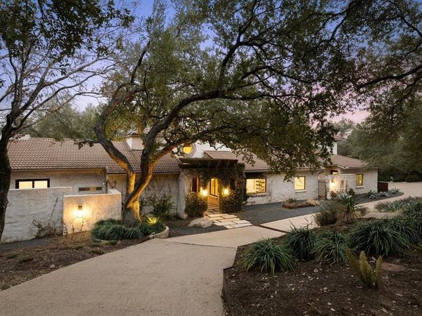 11 Ehrlich RD, Austin, TX 78746