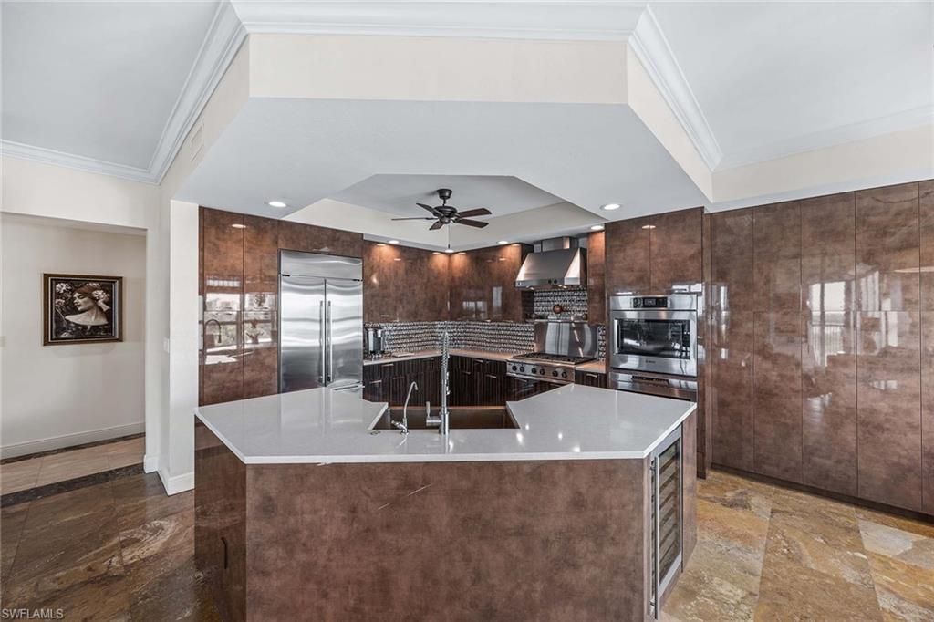 285 Grande Way, Unit 501, Naples, FL 34110 Photo