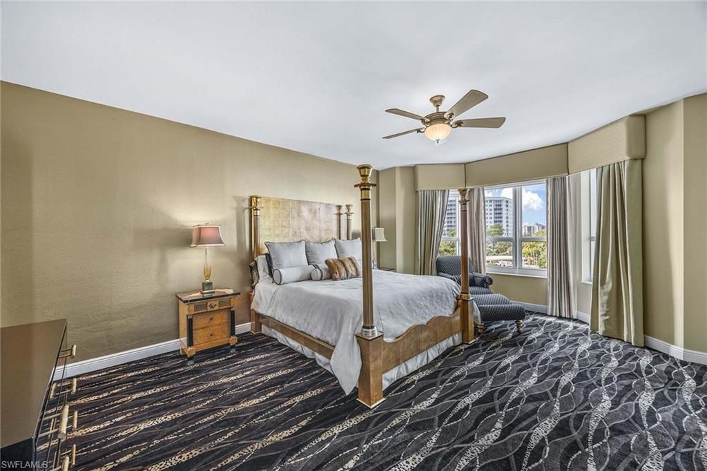 285 Grande Way, Unit 501, Naples, FL 34110 Photo