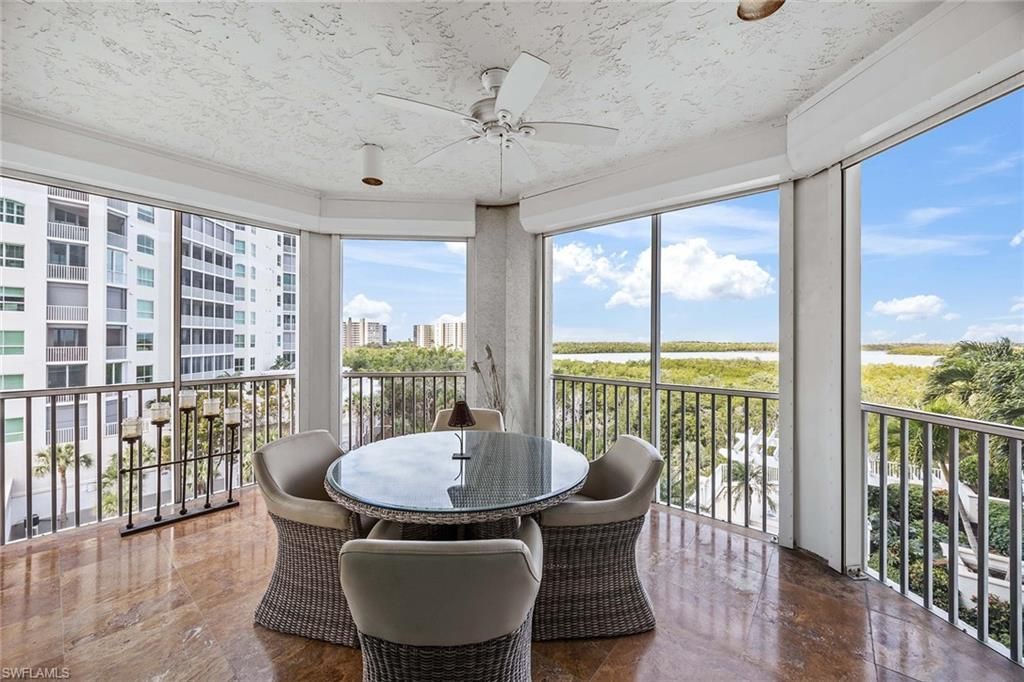 285 Grande Way, Unit 501, Naples, FL 34110 Photo