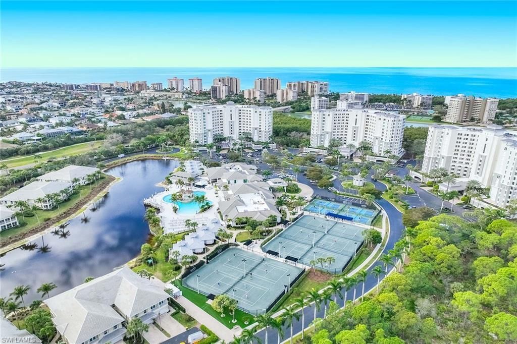 285 Grande Way, Unit 501, Naples, FL 34110 Photo