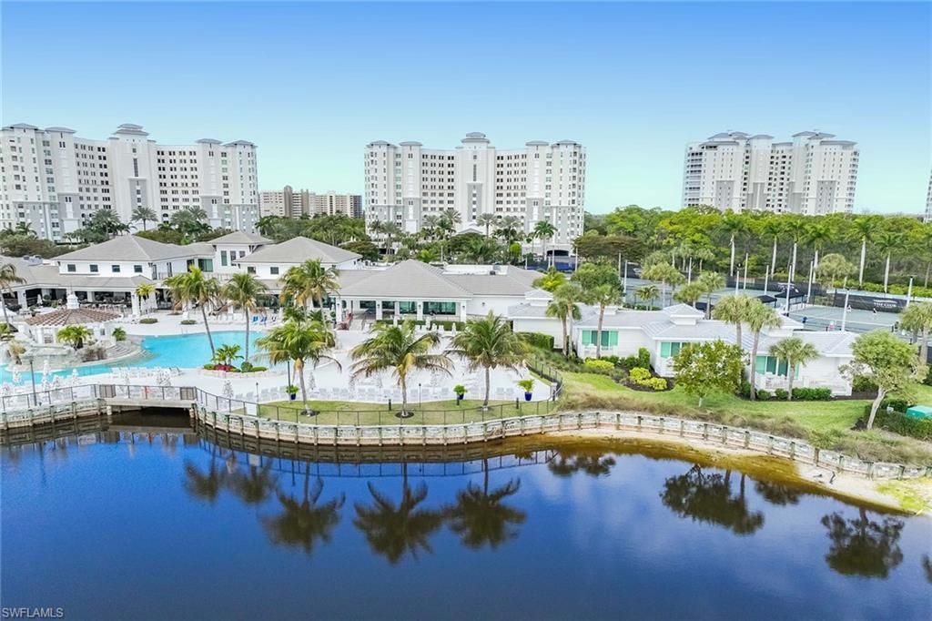 285 Grande Way, Unit 501, Naples, FL 34110 Photo