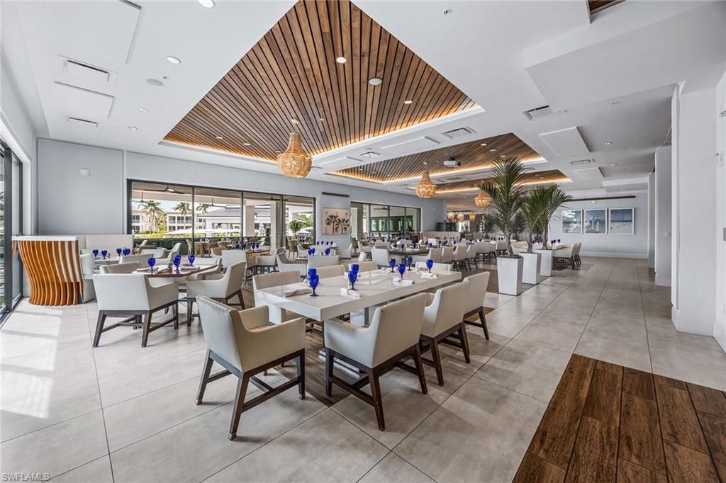285 Grande Way, Unit 501, Naples, FL 34110 Photo