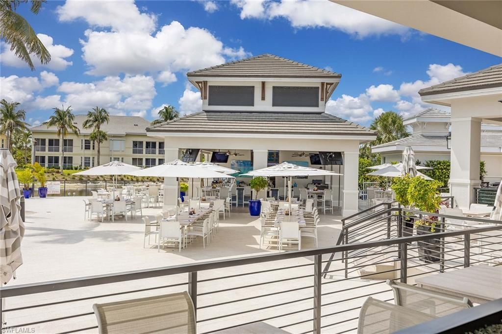 285 Grande Way, Unit 501, Naples, FL 34110 Photo