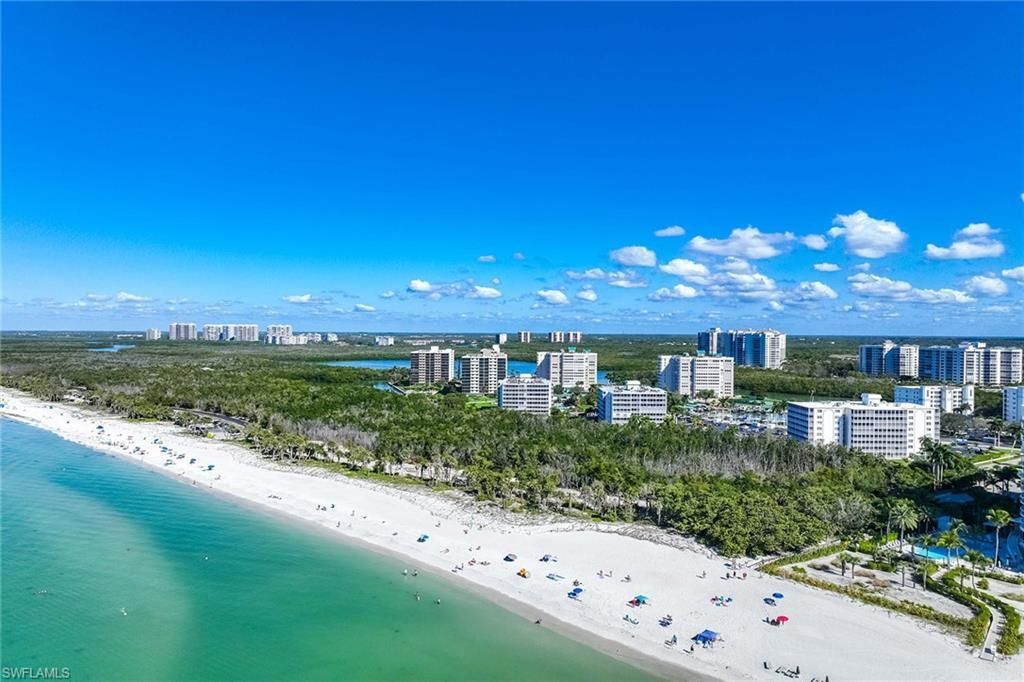 285 Grande Way, Unit 501, Naples, FL 34110 Photo
