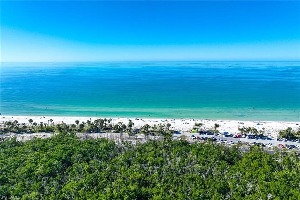 285 Grande Way, Unit 501, Naples, FL 34110 Photo