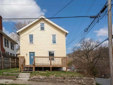621 Alma Street, Morgantown, WV 26501