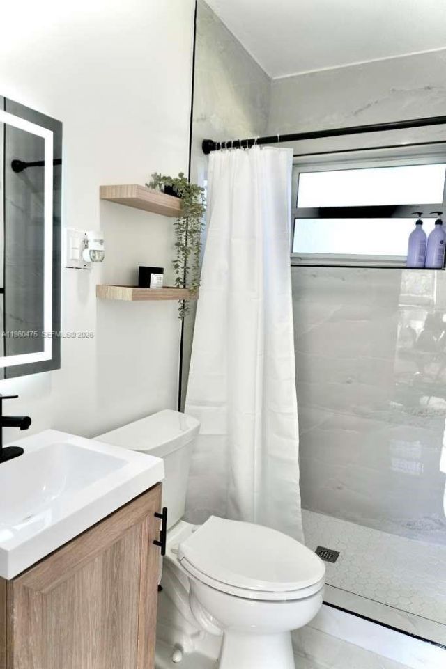 1213 NW 6th Ave, Fort Lauderdale, FL 33311 Photo