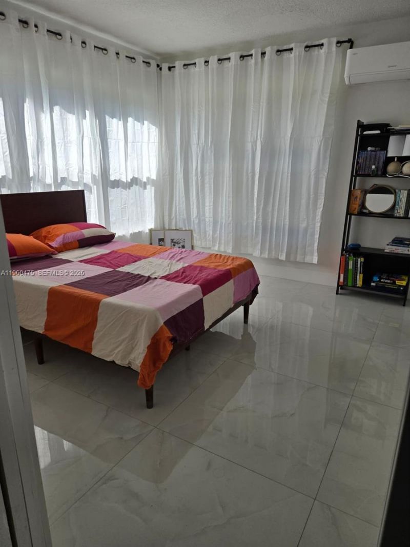 1213 NW 6th Ave, Fort Lauderdale, FL 33311 Photo