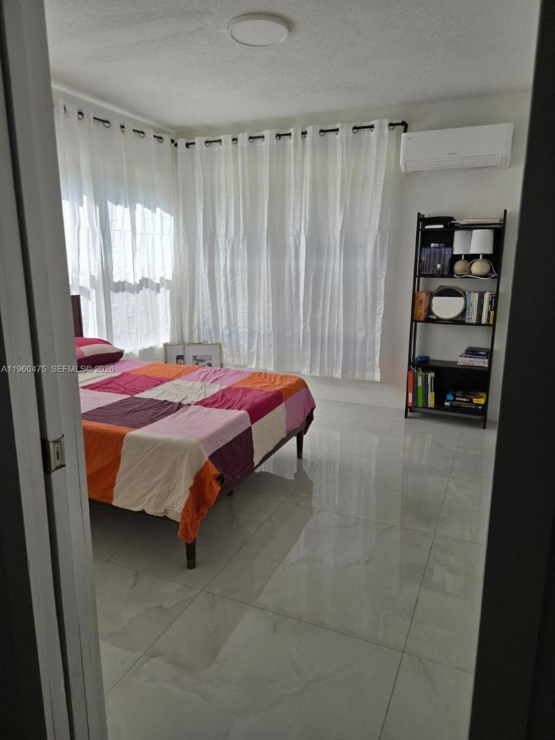 1213 NW 6th Ave, Fort Lauderdale, FL 33311 Photo