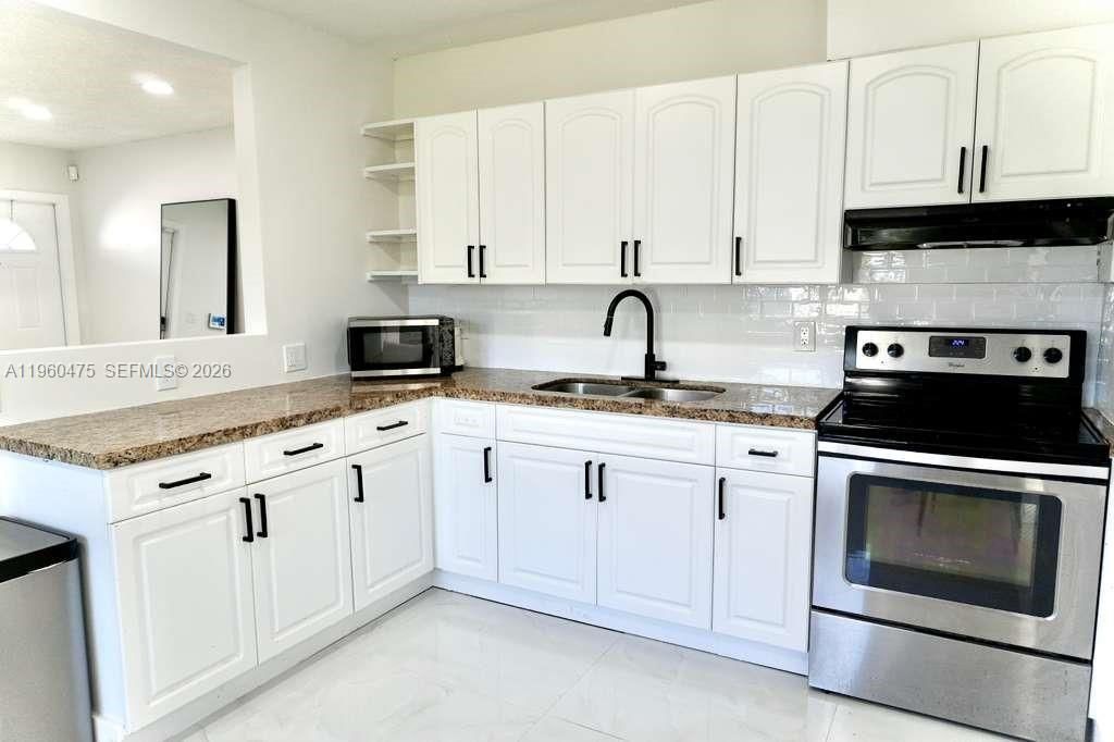 1213 NW 6th Ave, Fort Lauderdale, FL 33311 Photo