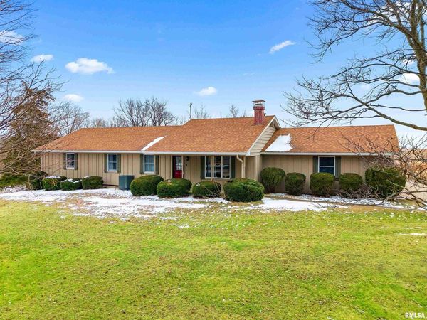 1522 N STONE SCHOOL Road, Elmwood, IL 61529